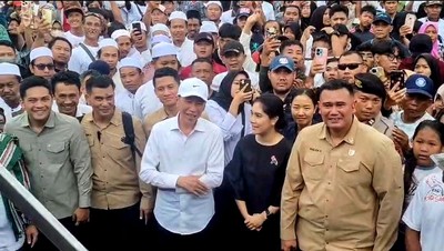 Jokowi Hadiri Kirab Budaya PSI di Tegal