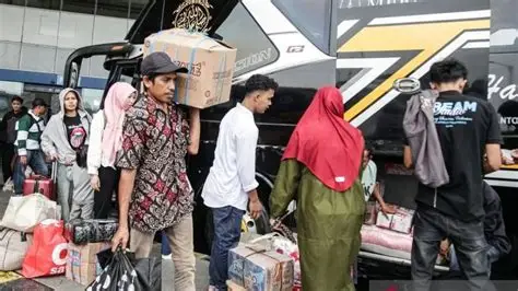 10 Juta Orang Naik Angkutan Umum Saat Mudik Lebaran 1447 H, Terminal hingga Bandara Padat